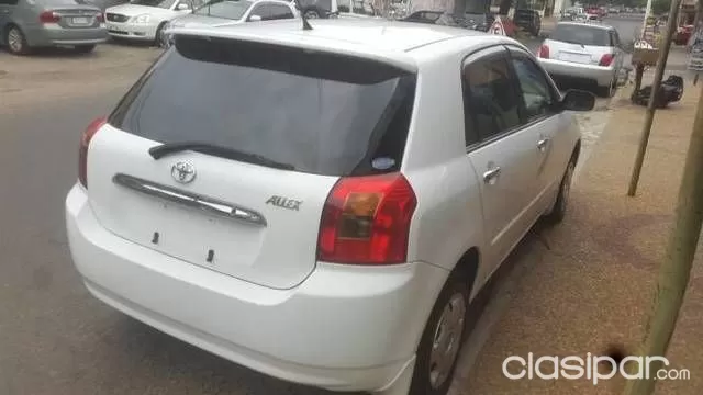 Toyota Allex 2002 - foto 2