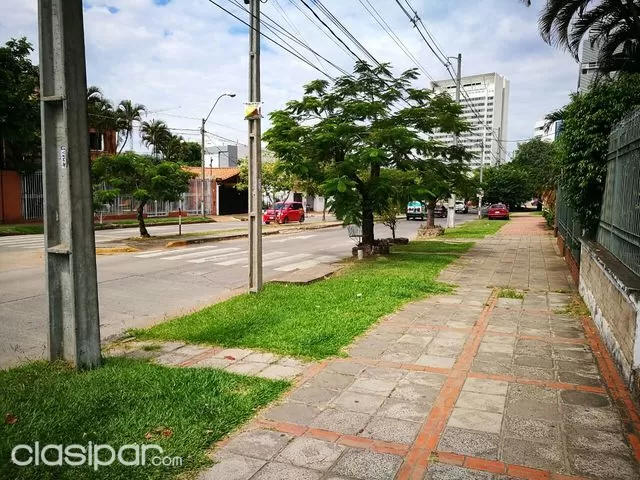 Vendo propiedad en ubicación inmejorable sobre Molas López — foto 3