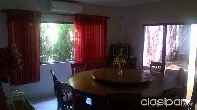 VENDO CASA BARRIO REPUBLICANO EN ESQUINA SOBRE AV. JAPON — foto 2