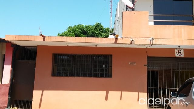 VENDO CASA DE 2 PISOS S6 LAMBARE — foto 3