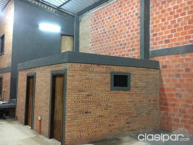 Alquilo Hermoso Tinglado a estrenar en Puerto Seguro MRA, dimensiones 314 m2 de galpón, 2 oficinas, una en suite, dos vestuarios — foto 3