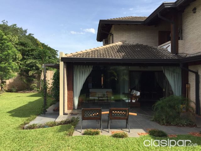 OFERTA IMPERDIBLE!! VENDO LUJOSA RESIDENCIA ZONA YACHT Y GOLF CLUB — foto 3