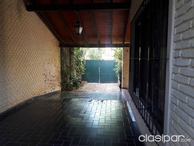 HERMOSA PROPIEDAD EN Bº Carmelitas — foto 3