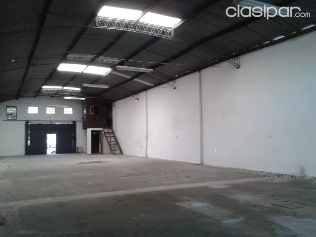 Deposito en barrio Obrero de 315 M2 a pasos del centro — foto 2