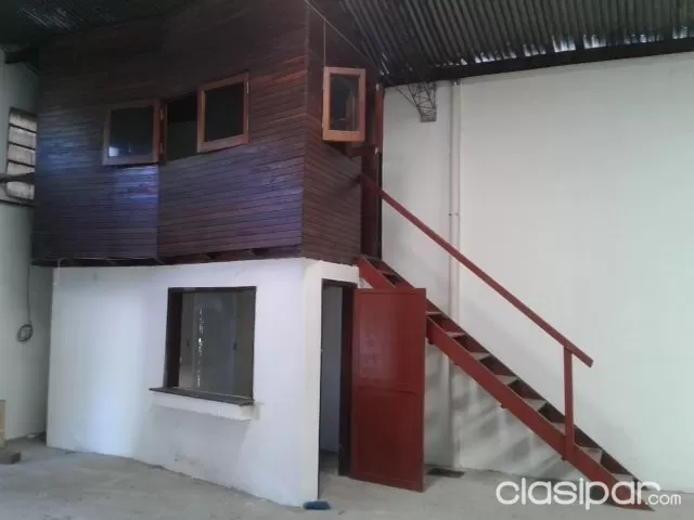 Deposito en barrio Obrero de 315 M2 a pasos del centro — foto 3