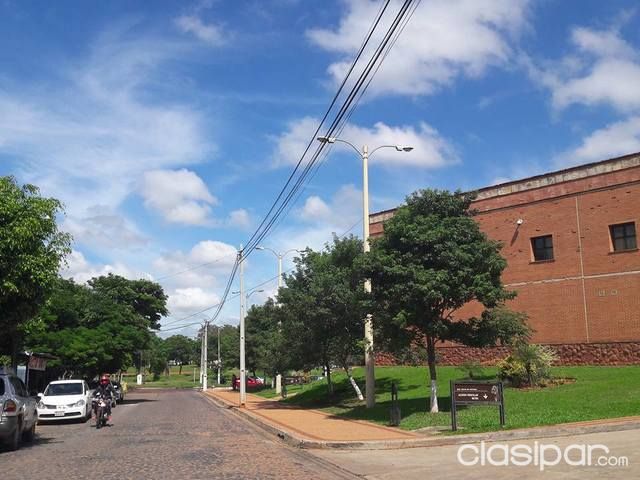 OFERTO LOTES RESIDENCIALES EN LUQUE.FINANCIO — foto 2