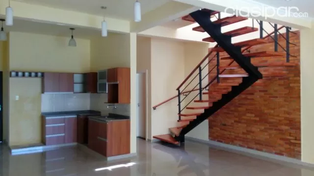 LINDISIMO DUPLEX EN CENTRO DE SAN LORENZO!! — foto 3