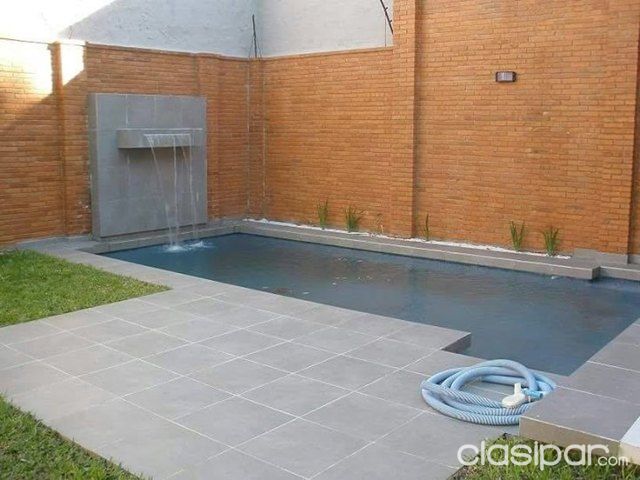 ALQUILO LUJOSA RESIDENCIA SEMI NUEVA, EN EL BARRIO MCAL. ESTIGARRIBIA — foto 2