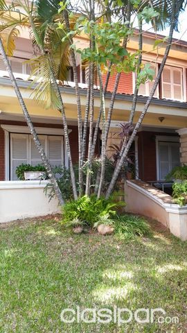 HERMOSA CASA CON PISCINA EN BARRIO HERRERA — foto 2