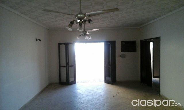 A media cuadra de Choferes y Las Perlas — foto 2