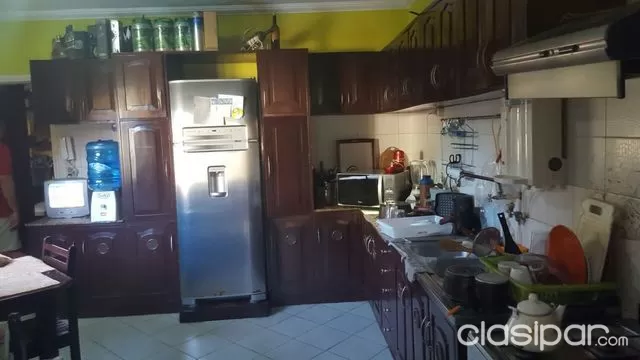 Amplia Casa cercana a La Victoria y Av. F. de la Mora — foto 3