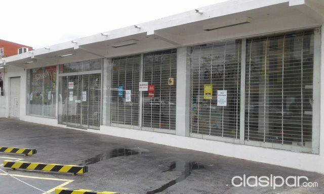 HERMOSO SALÓN COMERCIAL — foto 2