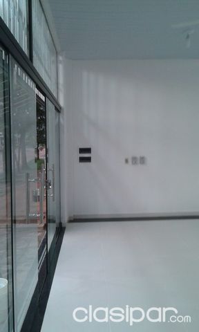 SALON COMERCIAL — foto 3