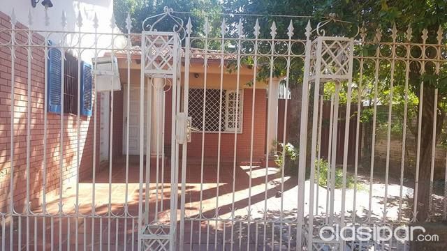 OFERTA VENDO CASA EN SAN LORENZO A 1 CUADRA DE ASFALTO Y A PASOS DE MARISCAL LOPEZ — foto 3