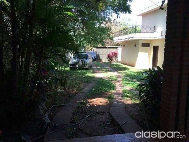 Vendo casa en Barrio Pinozá — foto 2