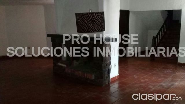 CASA ESTILO COLONIAL B° LOS LAURELES — foto 3