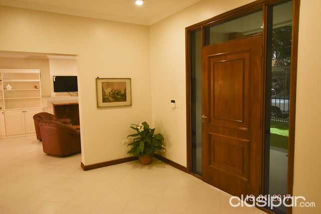 ALQUILO RESIDENCIA DE LUJO BARRIO LOS LAURELES — foto 2