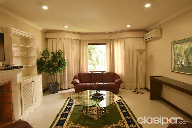 ALQUILO RESIDENCIA DE LUJO BARRIO LOS LAURELES — foto 3
