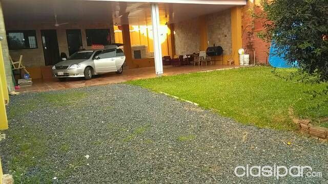 VENDO HERMOSA CASA CON AMPLIO PATIO EN ÑEMBY ZONA AVELINO MARTINEZ!!! — foto 2