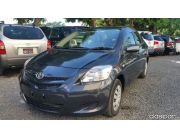 IMPECABLE TOYOTA BELTA AÑO 2007 DE COLOR UNICO SIN NINGUN DETALLE RECIEN IMPORTADO ..!! TR CON AUGUSTO