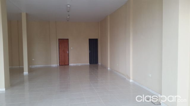 Salón Comercial a Estrenar en la Ciudad de Emboscada,Sobre la ruta 3 — foto 3