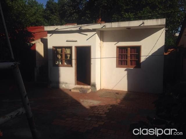VENDO CASA DE 800 MTS 2 ZONA TERMINAL DE OMNIBUS — foto 2