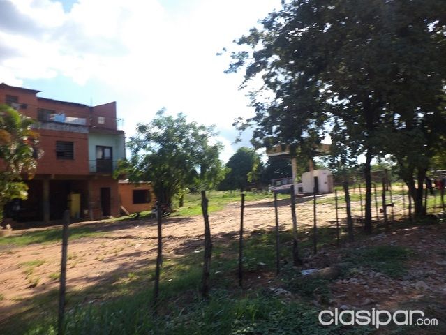 VENDO UNA CASA DE DOS PISOS EN LA ZONA CAÑADA DE LUQUE — foto 3