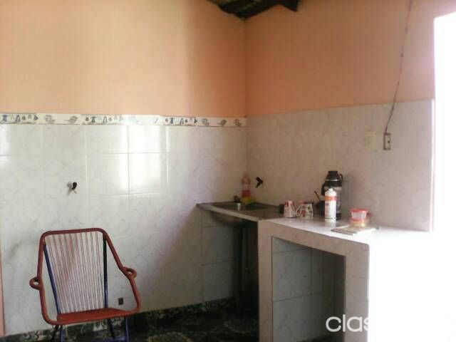 casa a 3 cuadras del asfalto desvío de San Antonio — foto 2
