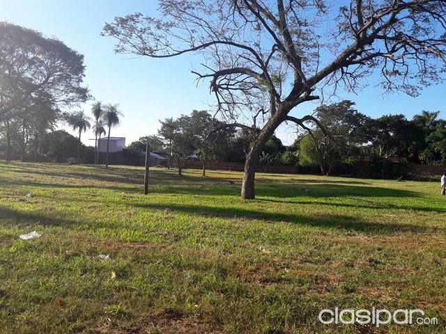 Remato lotes residenciales en barrio cerrado en pleno desarrollo,a 100 metros de asfalto en Capiata - Ruta 2 — foto 2