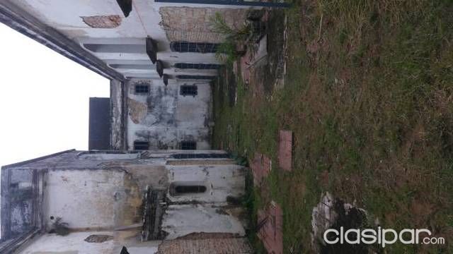 En remate importante edificio — foto 2
