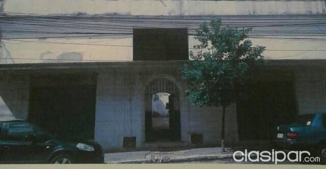 En remate importante edificio — foto 3