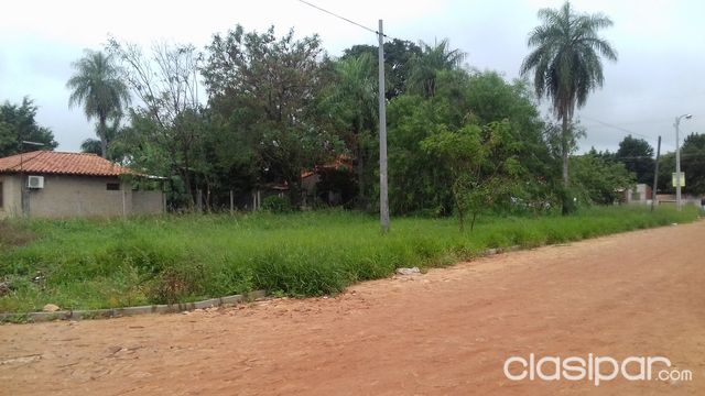 Vendo Terreno sobre asfaltado doble esquina Luque - Limpio — foto 2