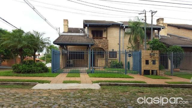 ALQUILO DÚPLEX ZONA AVDA SANTISIMA TRINIDAD Y JULIO CORREA US 1.600 + IVA — foto 2