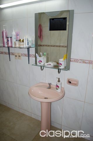 __**Vendo cálido y confortable hogar para pasar tus momentos más hermosos__** — foto 2