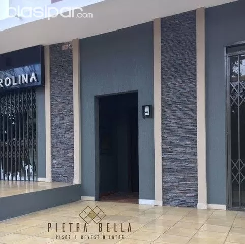 Revestimiento símil piedra y madera — foto 2