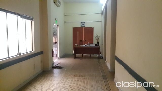Vendo casa de dos plantas especial para oficina — foto 3