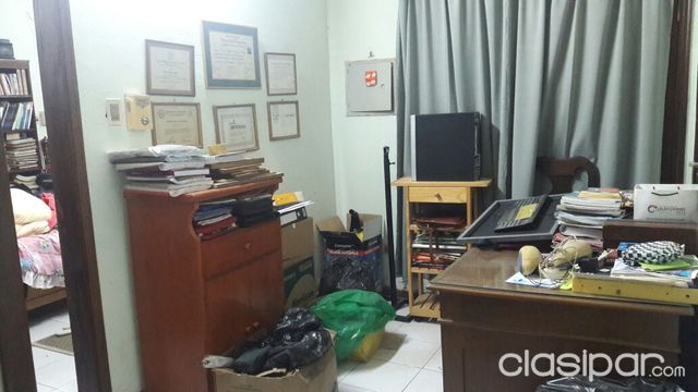 Vendo casa en Ycua Sati, a 5 cuadras de santa Teresa y a dos de Madame Lynch, dimensiones 12 X 30 mts mucha construcción a refacio — foto 3