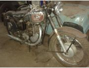 Moto antigua marca Matchless 1954