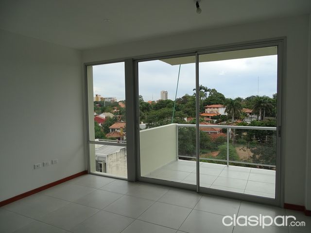 ZONA SHOPPING DEL SOL, A ESTRENAR DE EXCELENTE CATEGORIA!! — foto 2