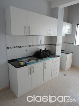 DUEÑO VENDE O ALQUILA DUPLEX A ESTRENAR SOBRE ASFALTO EN LAMBARE.. EXCELENTE UBICACION!! — foto 3