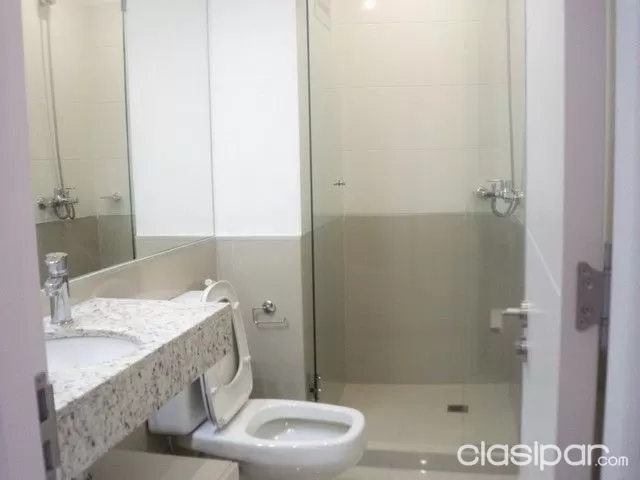 ELEGANTE DEPARTAMENTO A ESTRENAR AMOBLADO DE 2 DORMITORIOS EN ZONA DE LA AVENIDA BOGGANI — foto 3