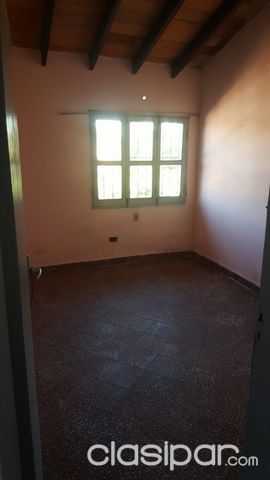 A 2 CUADRAS DE G.R.FRANCIA y 3 de Peru.DPTO DE 3 DORMITORIOS — foto 3