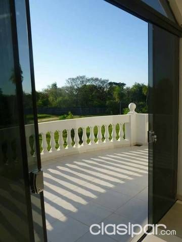 Casa con Estilo,Country Montesol,seguridad 24 hrs,calidad de vida. — foto 2