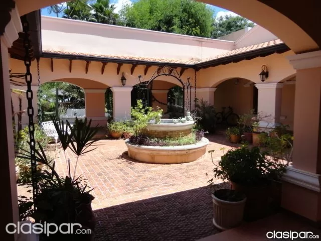 Importante propiedad c tinglado en Limpio — foto 3