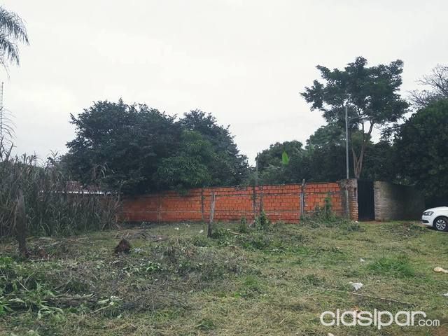 REMATO 4 LOTES EN ESQUINA,A 200 METROS DE ASFALTO EN LUQUE. FINANCIO — foto 3
