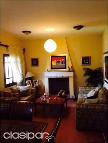 VENDO CASA DE LUJO A UNA CUARDA DE ACCESO SUR SOBRE ASFALTADO EN ZONA REAL ACCSO SUR — foto 2