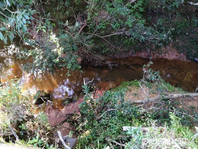Propiedad a orillas del arroyo — foto 2