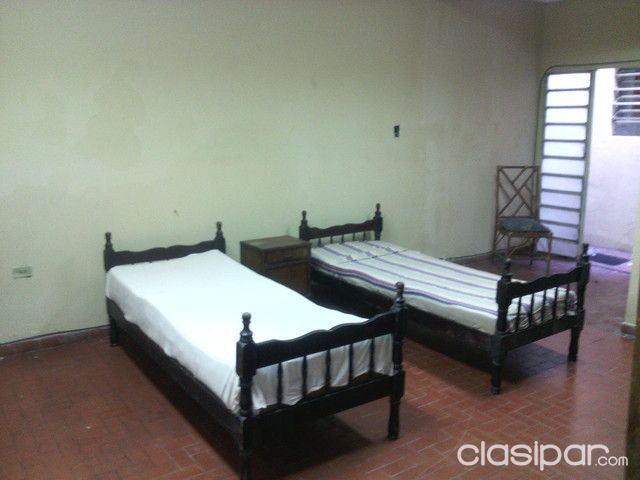 Doy habitacion amoblada en casa de Familia... para persona que estudie o trabaje — foto 2