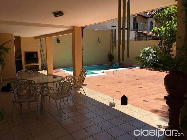 VENDO CASA 3 Hab y piscina, en esquina z Goethe — foto 2