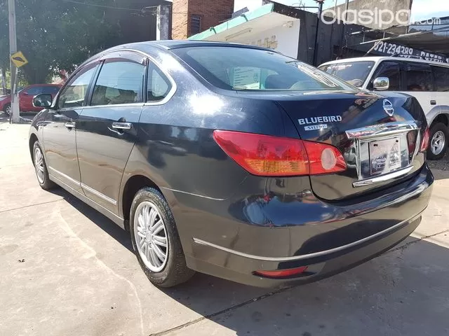 Nissan Bluebird 2006 - foto 2